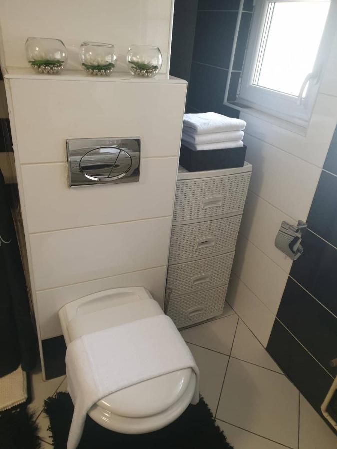 Apartman Lotos Сараєво Екстер'єр фото