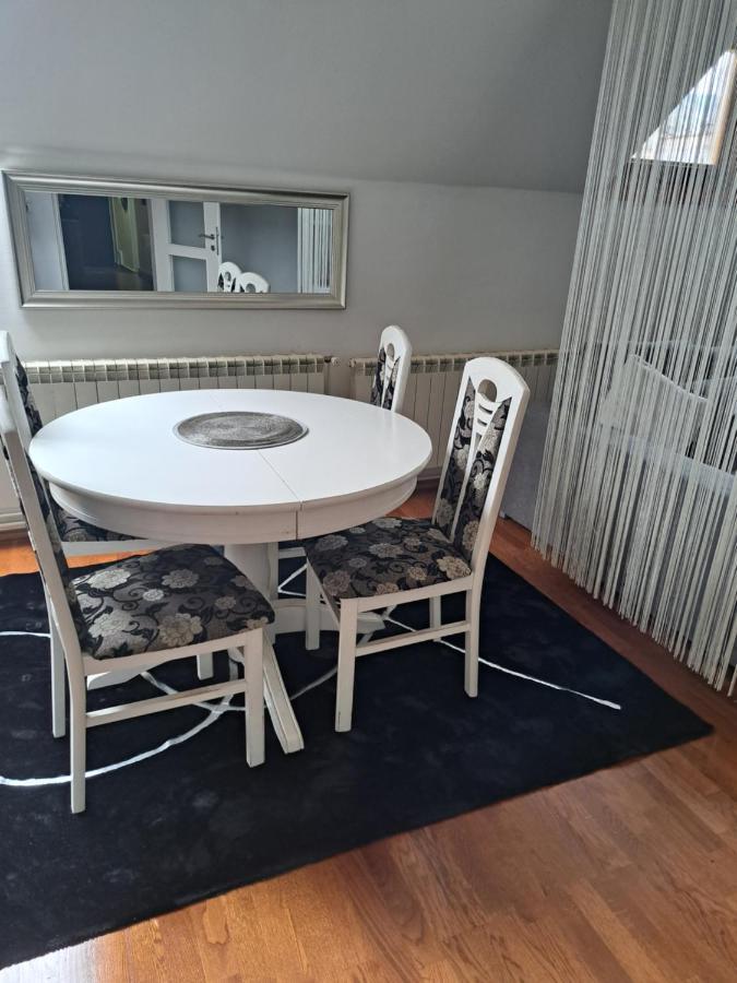 Apartman Lotos Сараєво Екстер'єр фото